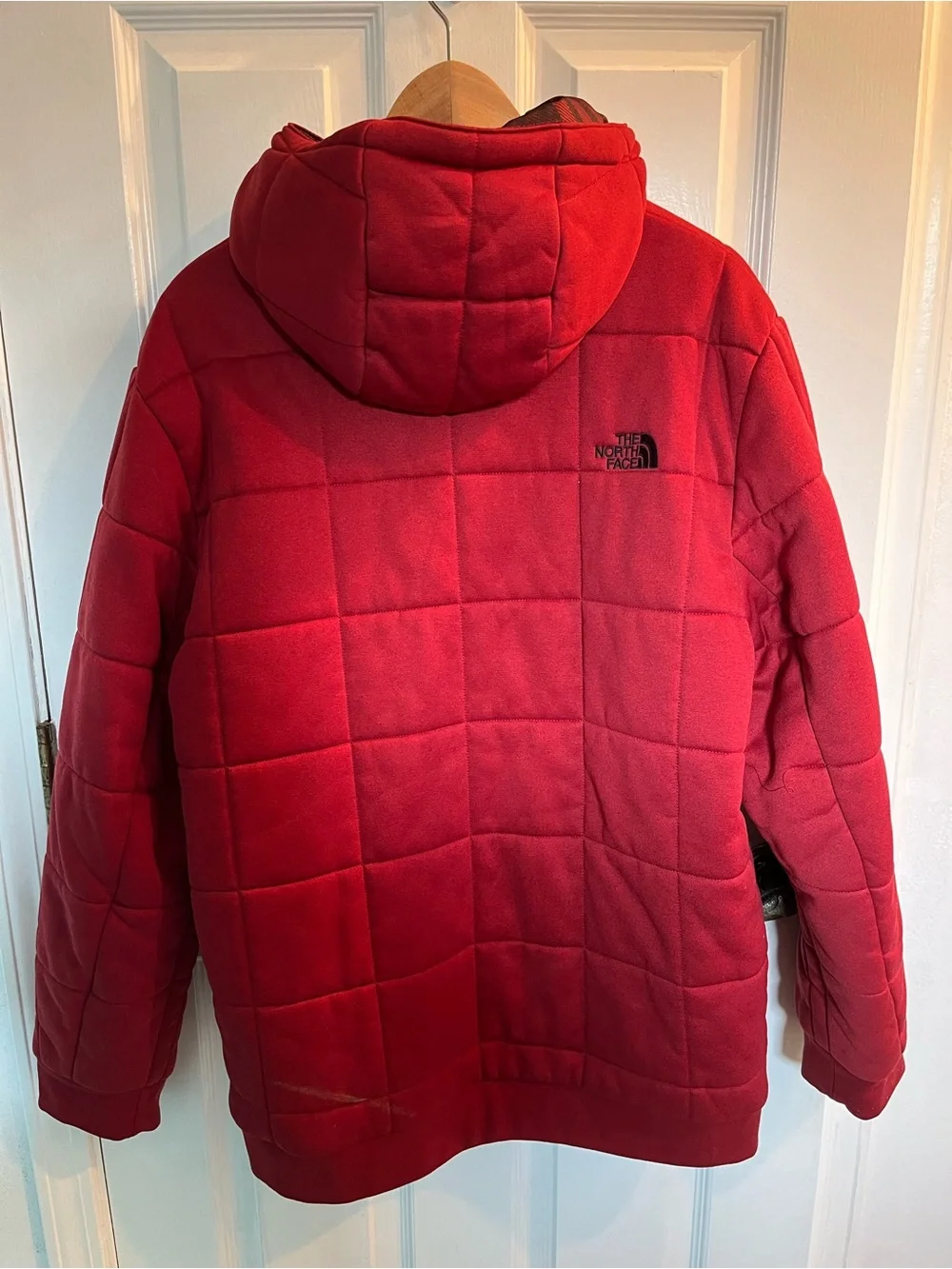 The North Face Men's Red Quilted Hooded Puffer Jacket